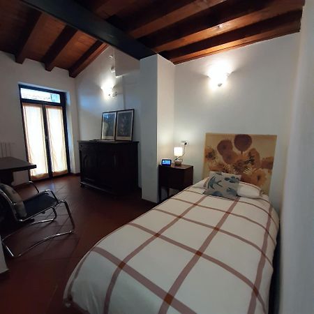 Loft Trabucco - In The Heart Of Salo City Center, Lake View, 4 Rooms Esterno foto