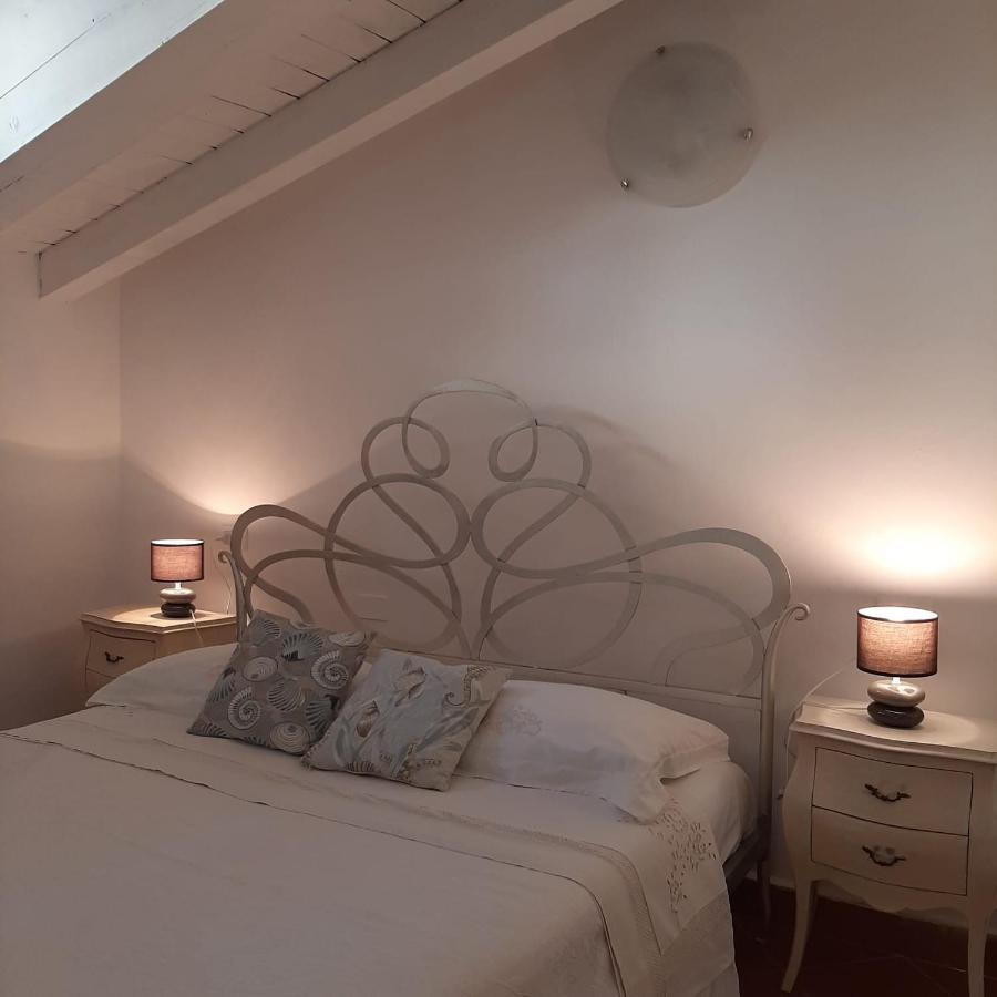 Loft Trabucco - In The Heart Of Salo City Center, Lake View, 4 Rooms Esterno foto