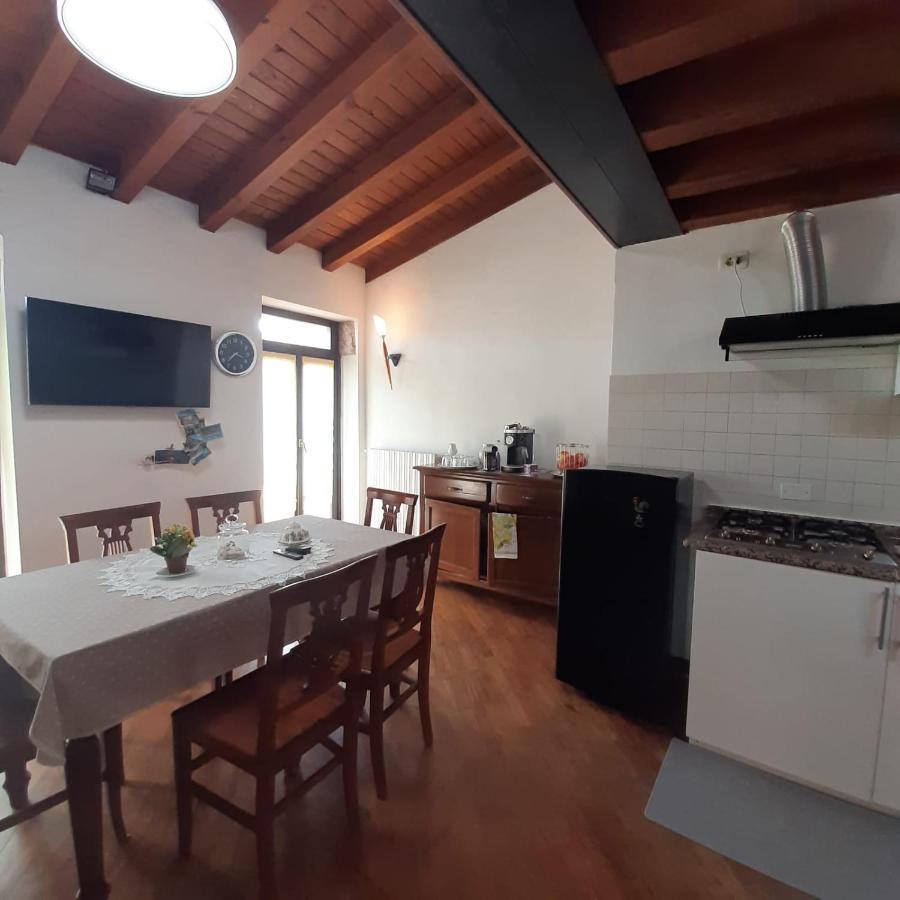 Loft Trabucco - In The Heart Of Salo City Center, Lake View, 4 Rooms Esterno foto